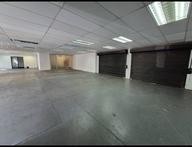 381M² OFFICE TO LET IN WOODMEAD